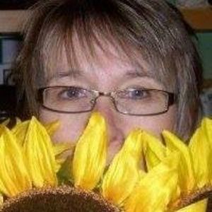 Meet your Posher, Lorrie